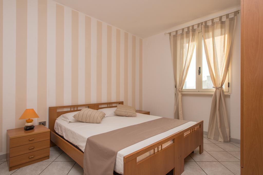 Blu Side Hotel & Residence Торре-Сан-Джованни-Удженто Экстерьер фото
