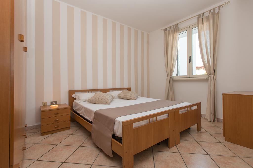 Blu Side Hotel & Residence Торре-Сан-Джованни-Удженто Экстерьер фото