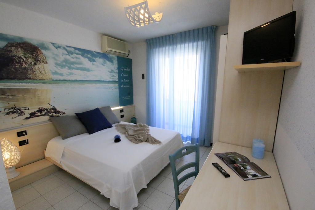Blu Side Hotel & Residence Торре-Сан-Джованни-Удженто Экстерьер фото
