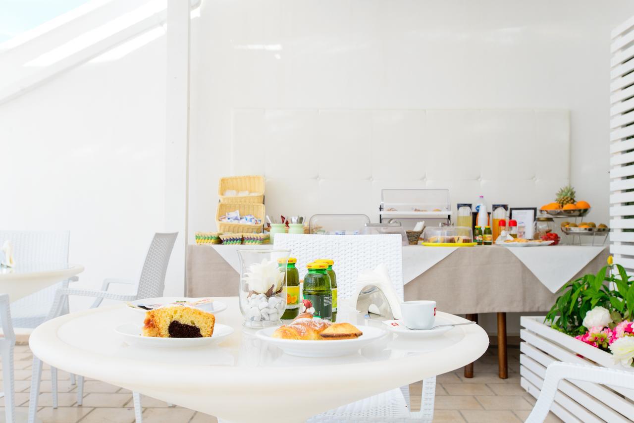 Blu Side Hotel & Residence Торре-Сан-Джованни-Удженто Экстерьер фото