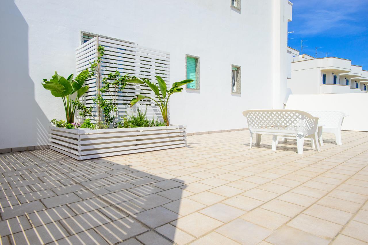 Blu Side Hotel & Residence Торре-Сан-Джованни-Удженто Экстерьер фото