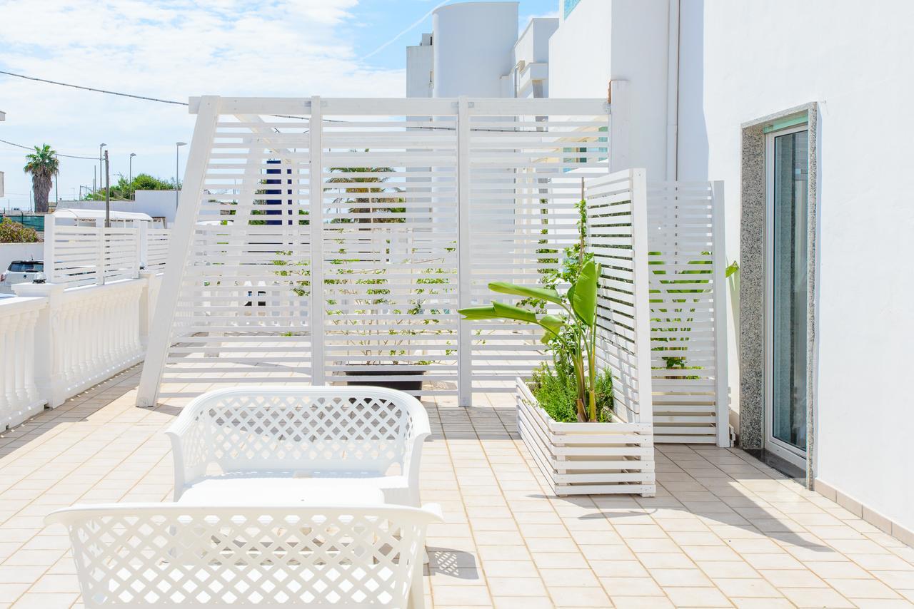 Blu Side Hotel & Residence Торре-Сан-Джованни-Удженто Экстерьер фото